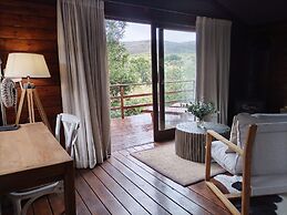 Barefoot Addo Elephant Lodge