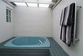 Silver Fern Rotorua Suites & Spa