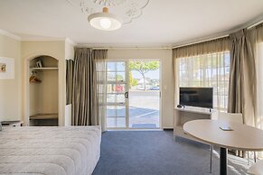 Silver Fern Rotorua Suites & Spa