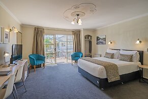 Silver Fern Rotorua Suites & Spa