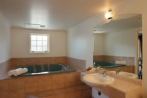 Silver Fern Rotorua Suites & Spa