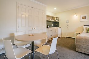 Silver Fern Rotorua Suites & Spa