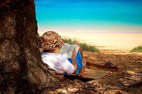 Governor's Lodge Resort Hotel