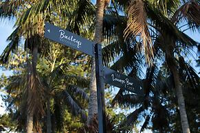 Governor's Lodge Resort Hotel