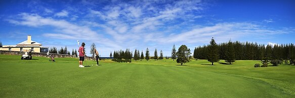 Governor's Lodge Resort Hotel