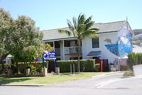 Dolphin Lodge