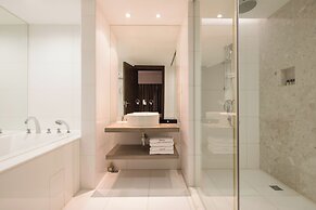 Yuwa Hotel