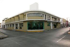 Hotel Embajadores