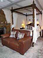 The George Inn