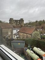 The George Inn
