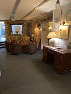 The George Inn