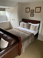 The George Inn