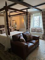 The George Inn