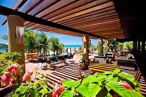 Carmel Charme Resort