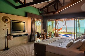 Carmel Charme Resort