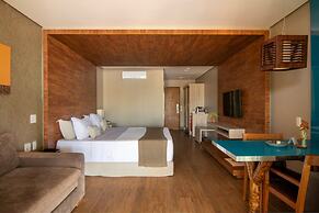 Carmel Charme Resort