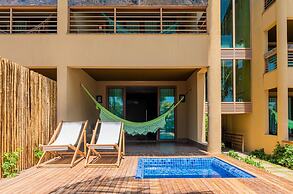 Carmel Charme Resort