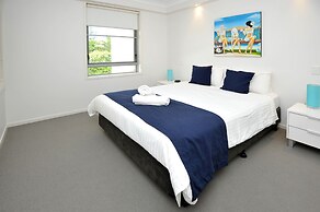 Pacific Marina Apartments