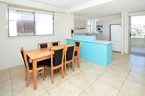 Pacific Marina Apartments