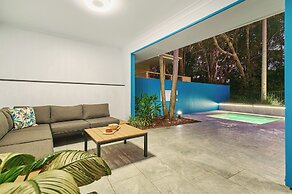 Flynns on Surf Beach Villas