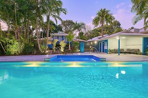 Flynns on Surf Beach Villas