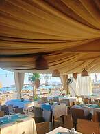 Alia Suites & Alia Beachfront Suites and Spa