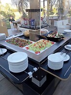 Alia Luxury Suites and Spa