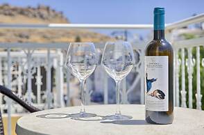 Alia Luxury Suites and Spa