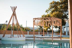 Alia Luxury Suites and Spa