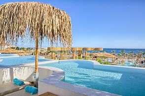 Alia Luxury Suites and Spa