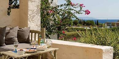 Stagones Luxury Villas