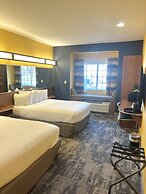 Microtel Inn & Suites by Wyndham Chili/Rochester Airport