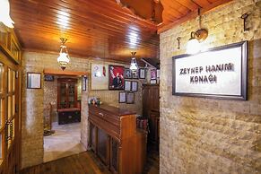 Zeynep Hanim Konagi - Special Class