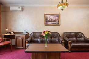 Edem Hotel Lviv