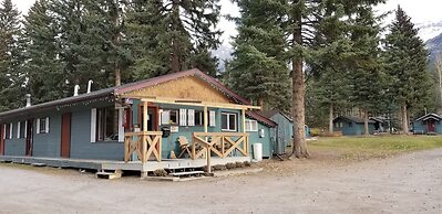 Rundle Chalets