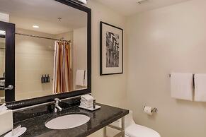 Courtyard by Marriott Panama Metromall