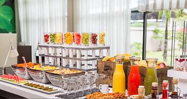 Courtyard by Marriott Panama Metromall