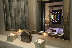 Riad Nesma Suites & SPA