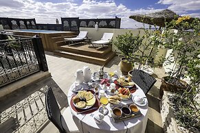 Riad Nesma Suites & SPA