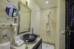 Riad Nesma Suites & SPA