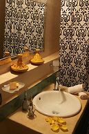 Riad Nesma Suites & SPA