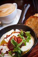 Royal Elephant Hotel & Conference Centre