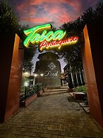 Royal Elephant Hotel & Conference Centre