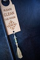 Royal Elephant Hotel & Conference Centre