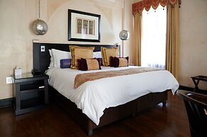 Royal Elephant Hotel & Conference Centre