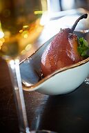 Royal Elephant Hotel & Conference Centre