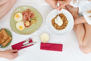 Royal Elephant Hotel & Conference Centre