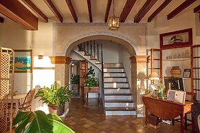 Can Busquets - Hotel d'Interior