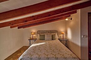 Can Busquets - Hotel d'Interior