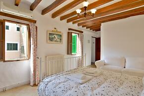 Can Busquets - Hotel d'Interior